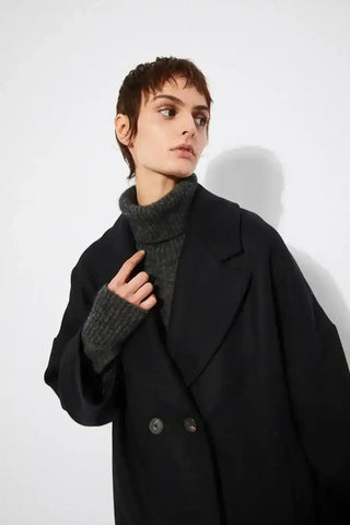 Rita Row Cedar Black Coat - Anavi